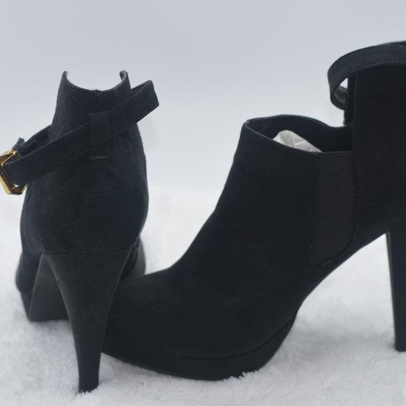 Diba Black Suede Platform Booties - Picture 2 of 5